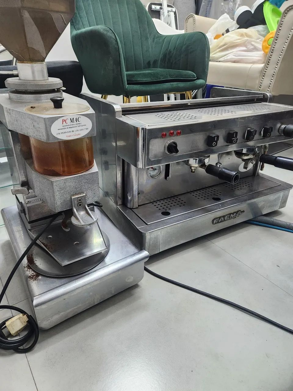 MAQUINA.DE CAFE FAEMA 