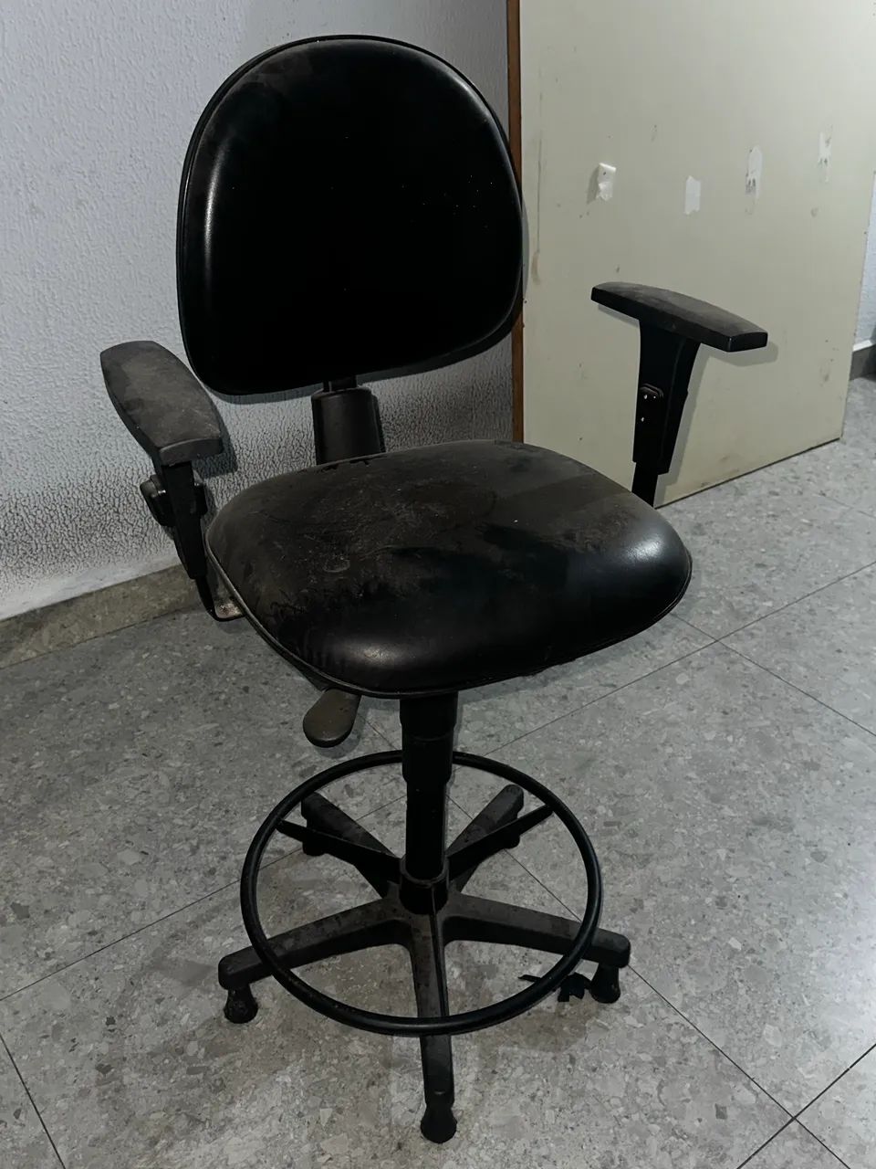 cadeira giratória 