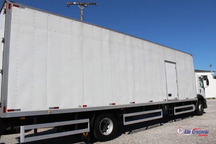 Vw 17-190 com baixissima km - Foto 4
