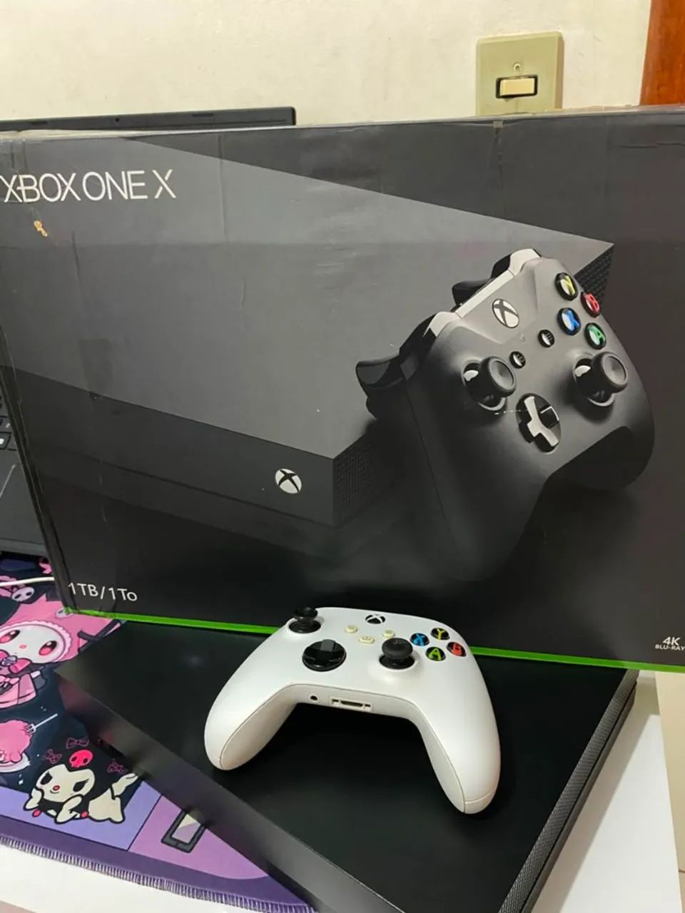 Xbox One X Com Caixa e 1 Controle - Foto 4