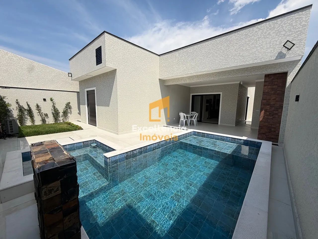 Casa à venda perto do mar