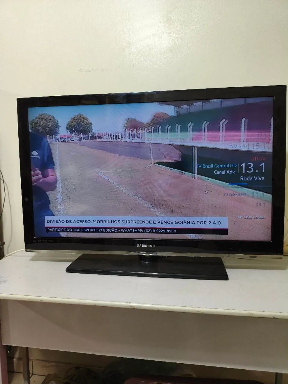 Vendo várias tvs smart de 32 a 50 polegadas com algumas não smart  - Foto 3