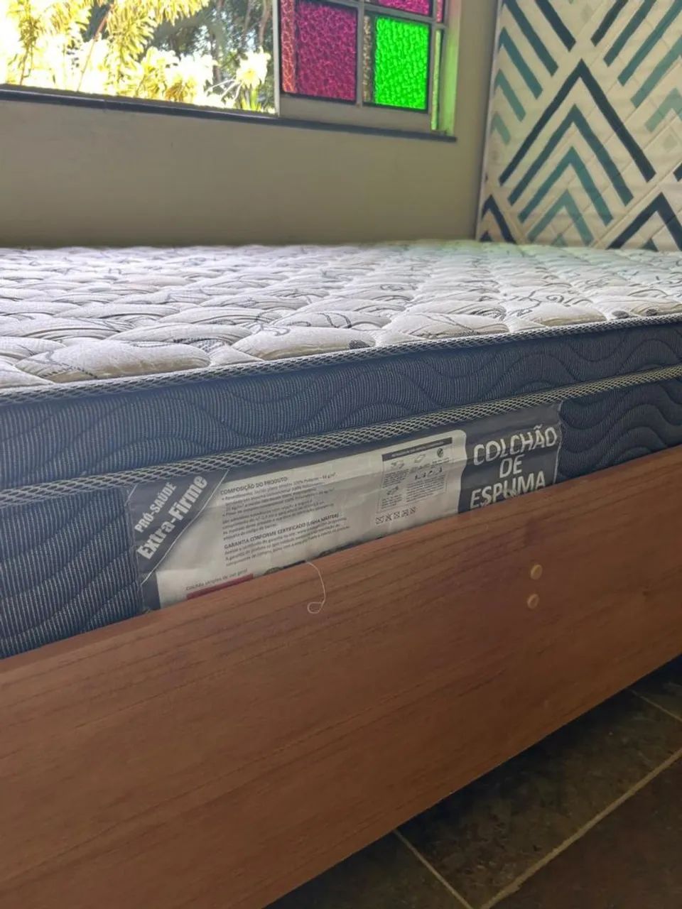 Vendo cama + colchão de casal - Foto 2