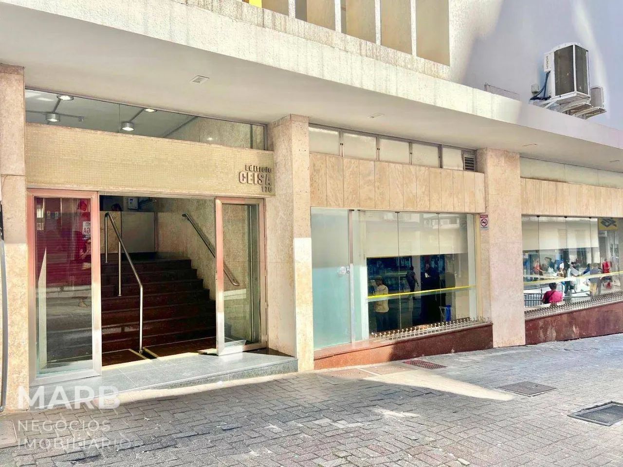 Sala à venda, 59 m² por R$ 355.000,00 - Centro - Florianópolis/SC