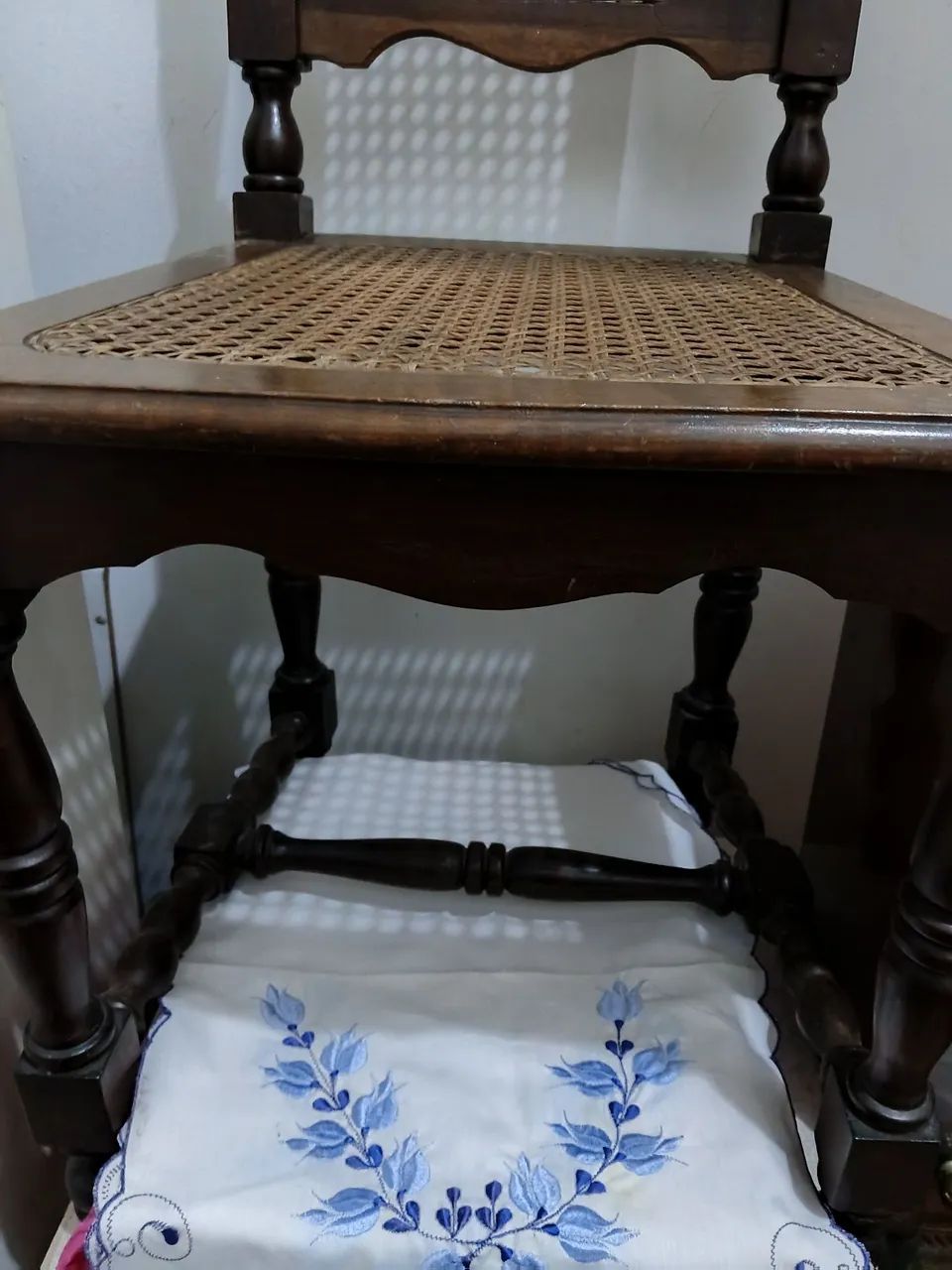 Cadeira antiga  - Foto 3