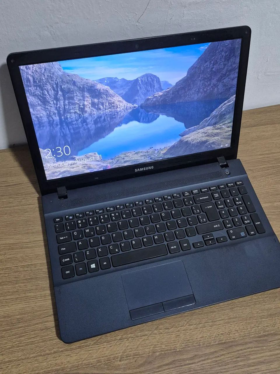 VENDO NOTEBOOK SAMSUNG