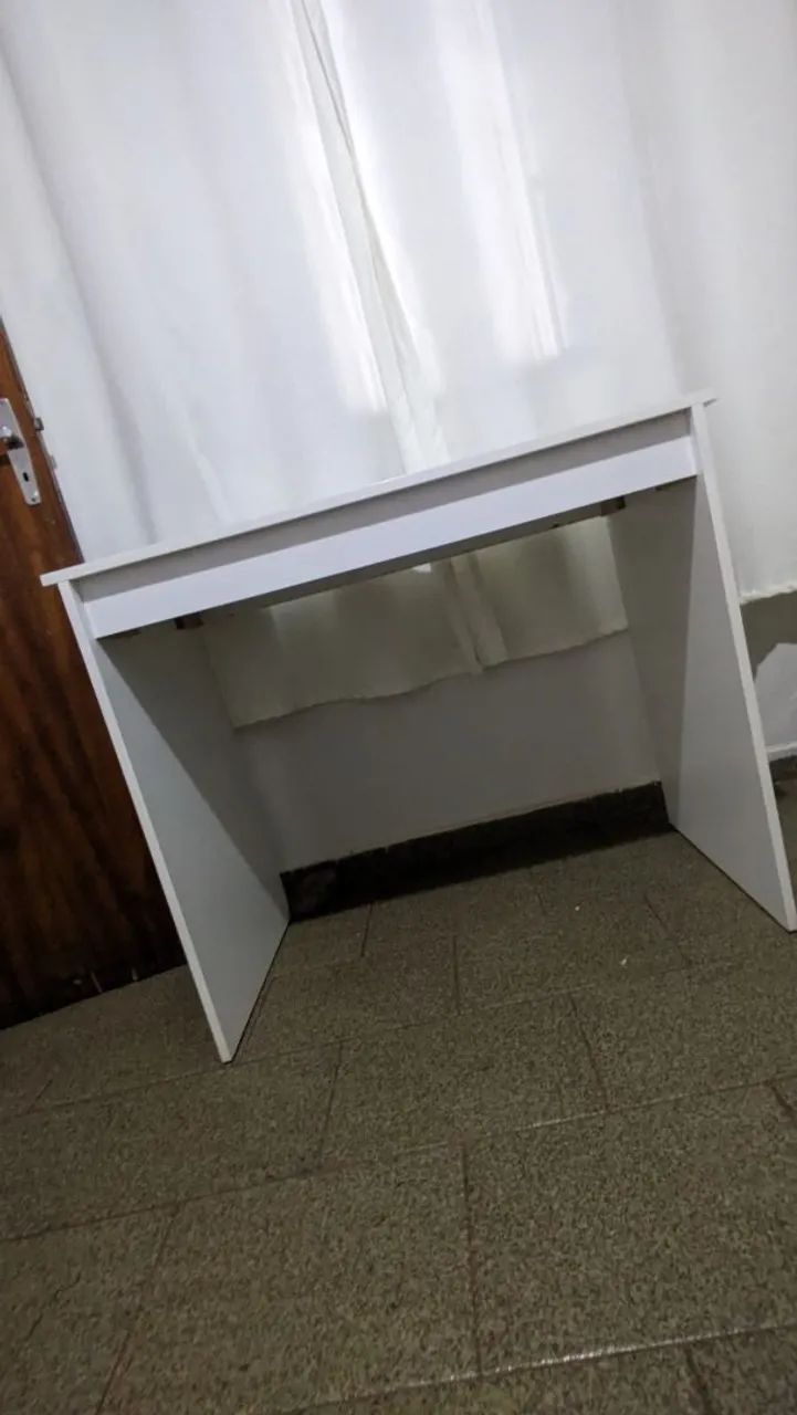 Escrivaninha simples  - Foto 3