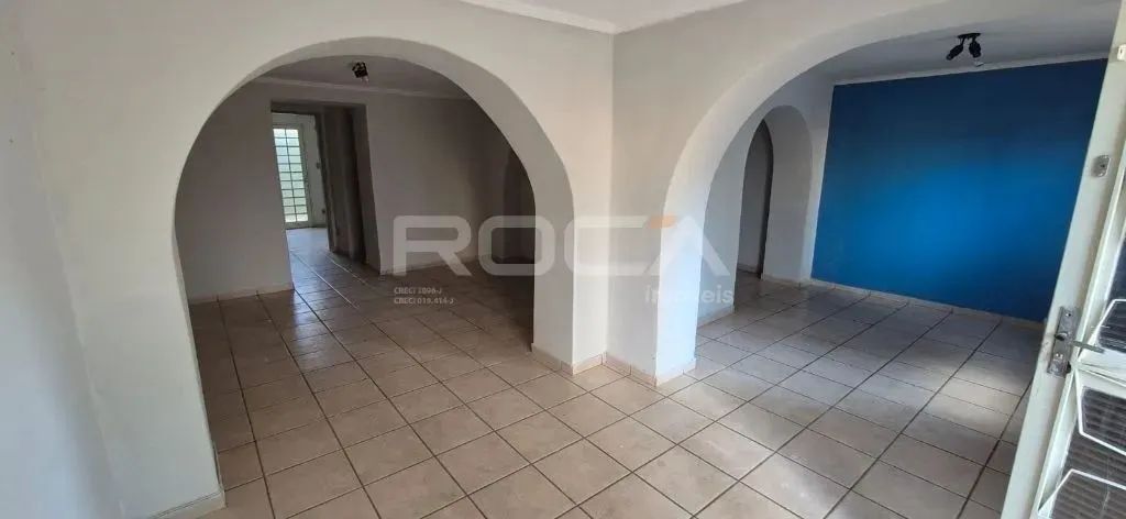 Imóvel Comercial à venda no Centro, com salas, kitnets em Ribeirão Preto.