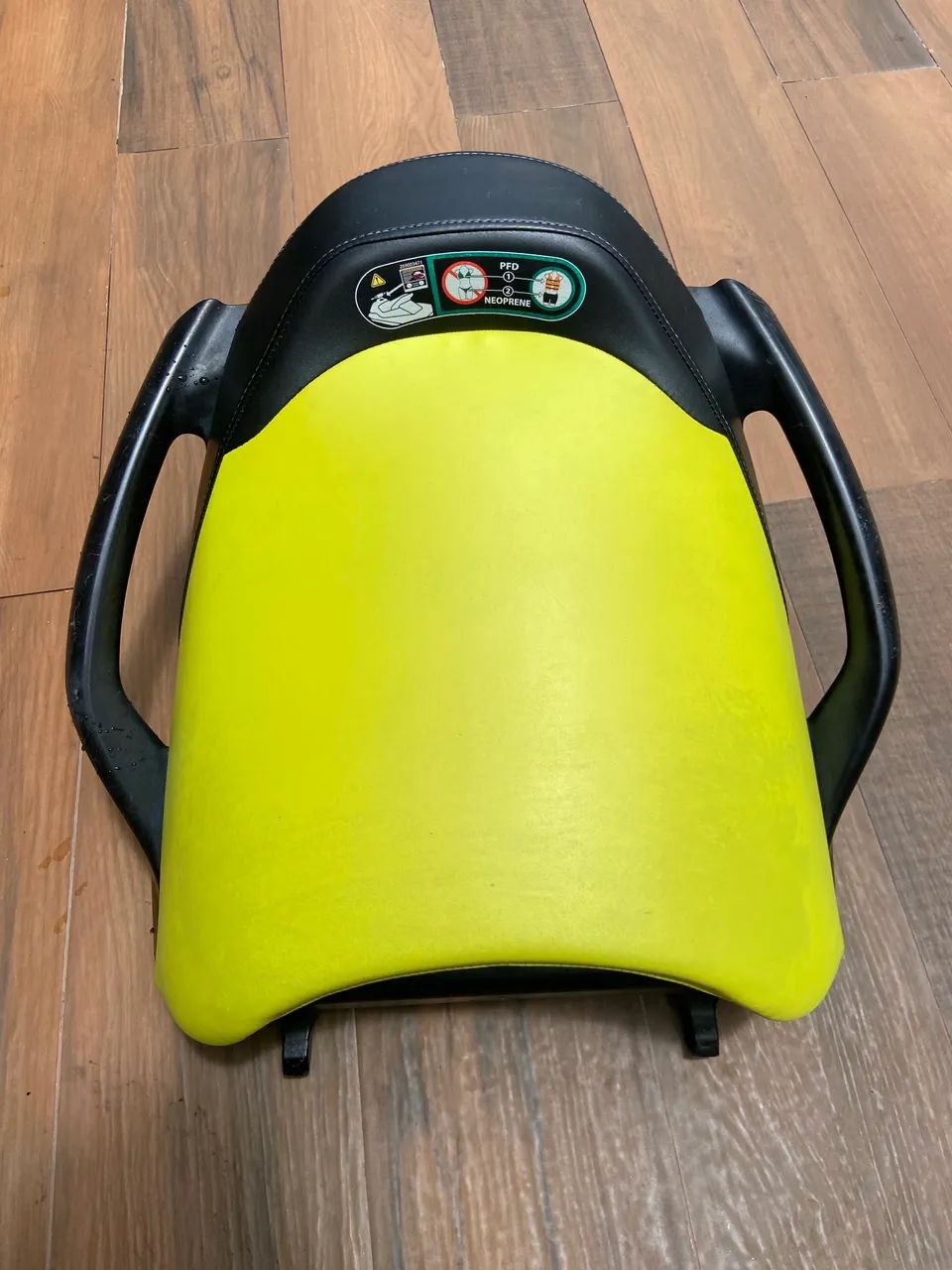 Encosto Banco Traseiro Sea-Doo GTI / GTR (2020-2024) - Amarelo Neon Original - Foto 6