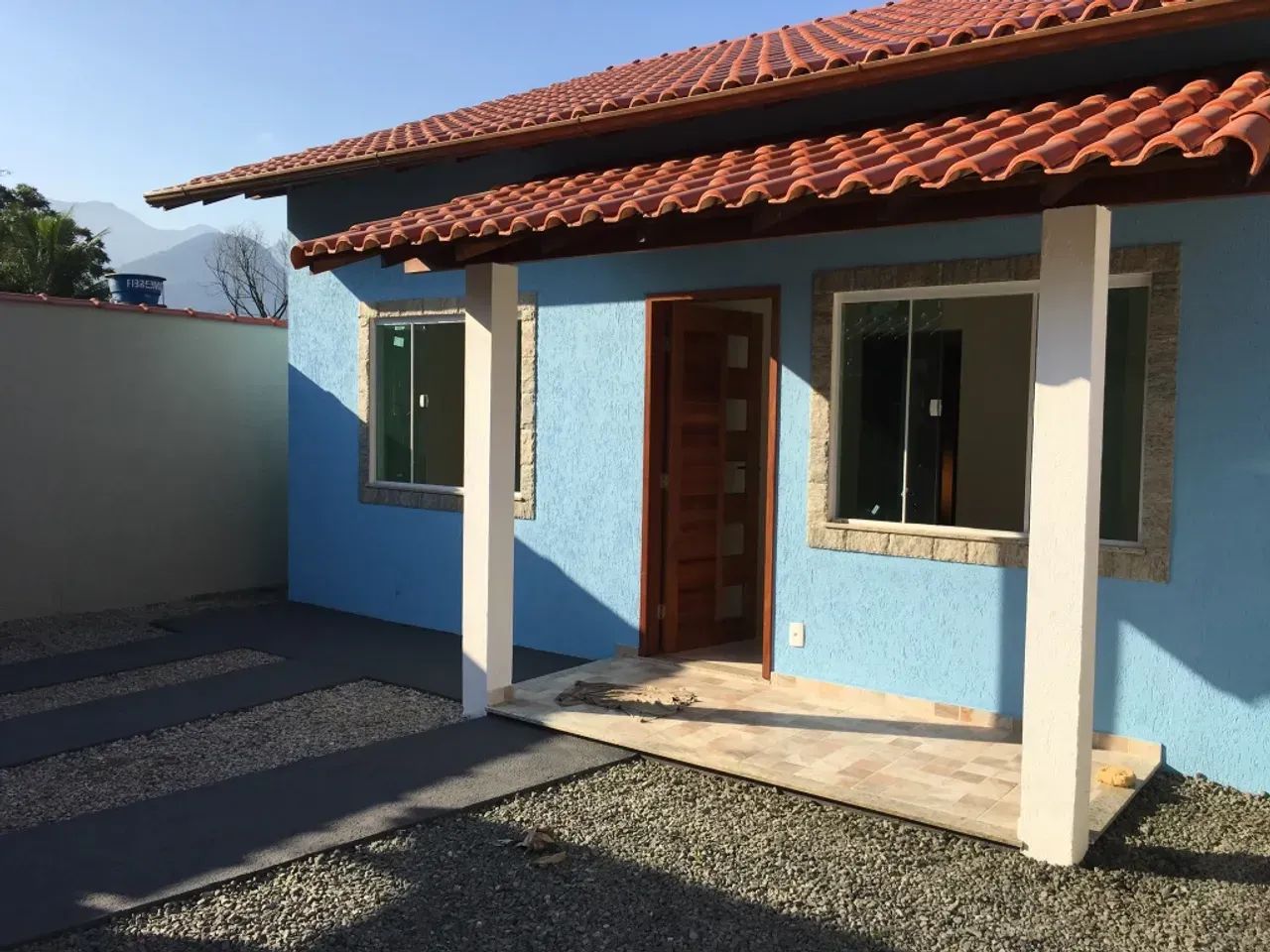 EXCELENTE CASA LINEAR PARA LOCAÇÃO - Foto 2