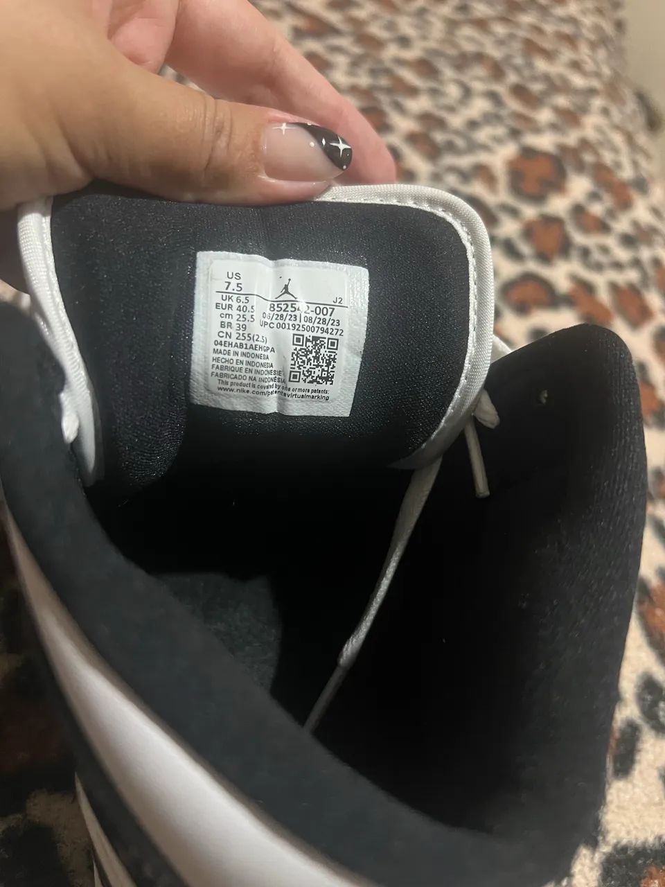 Tênis Nike air Jordan 1 mid 