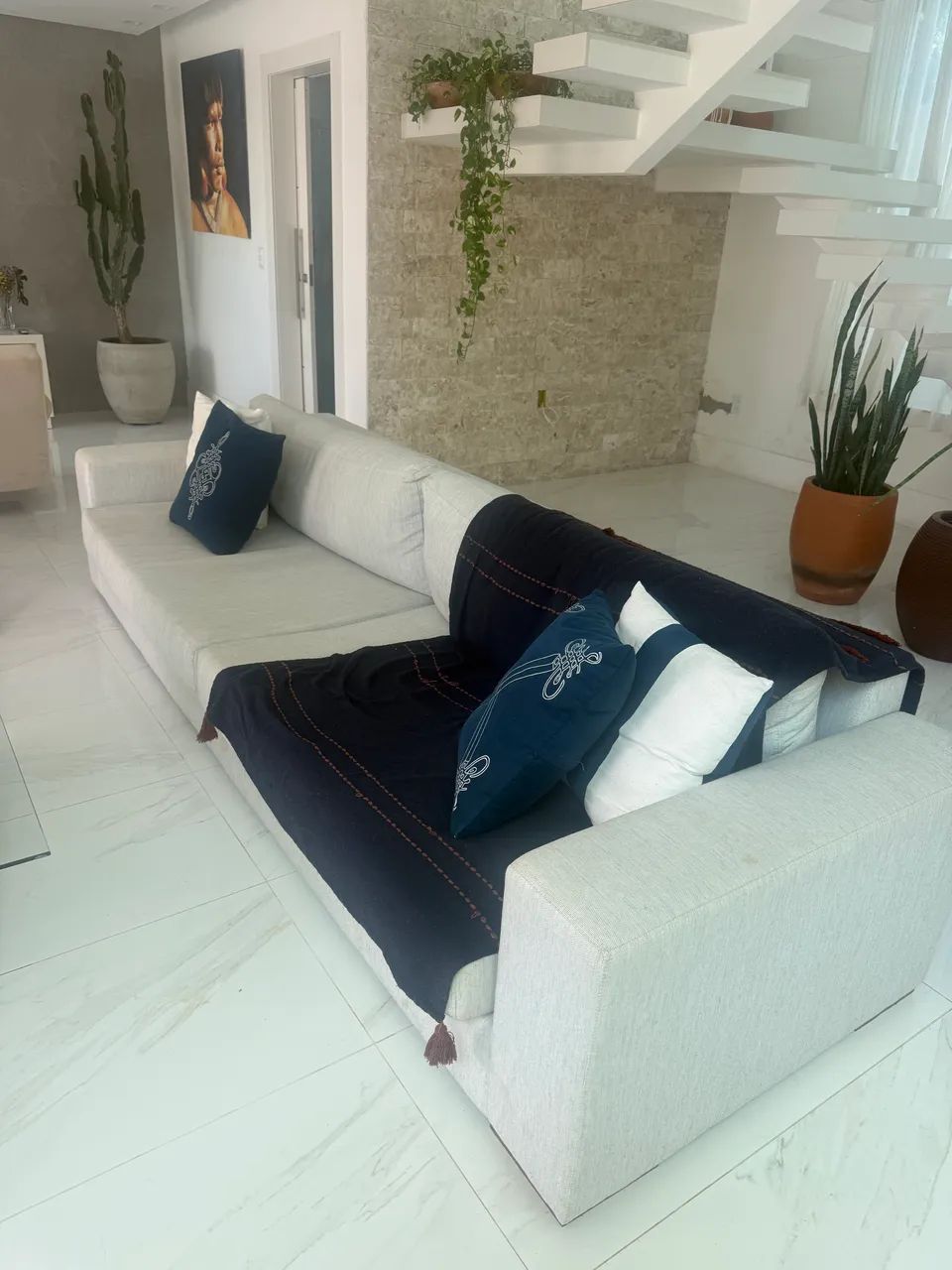 Sofa 3 metros semi- novo - Foto 3