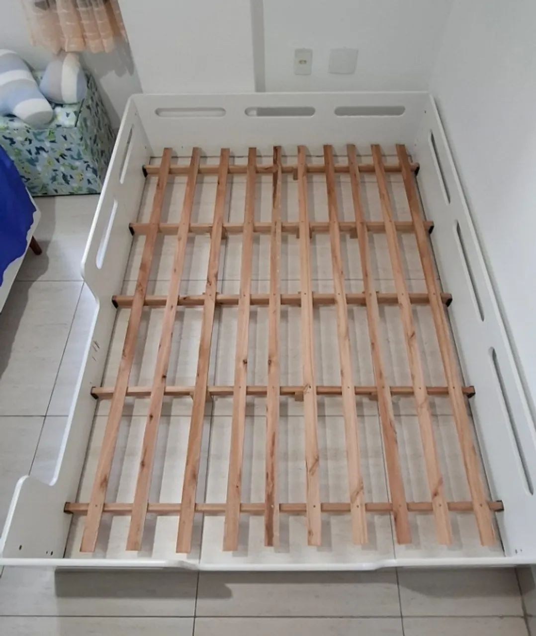 CAMA MONTESSORIANA CASAL INFANTIL