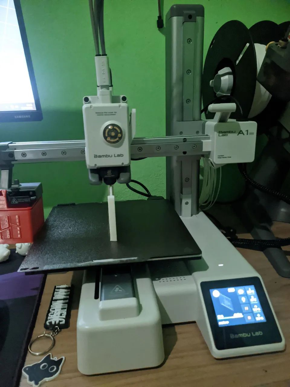 bambu lab A1 mini + Ams (menos de 100 horas de uso)