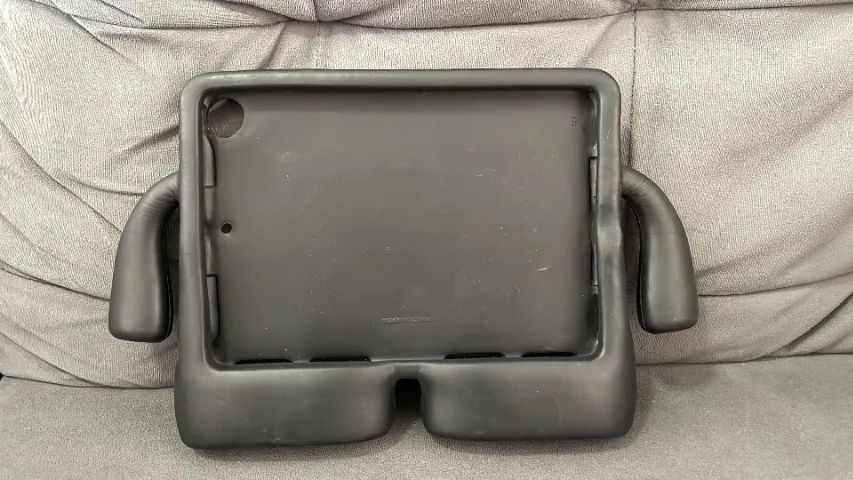 Capa emborrachada para Ipad 10.2 polegadas - preta - Foto 2