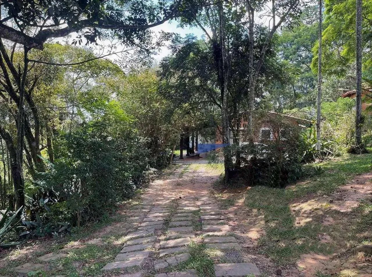 Chácara com 4 quartos sendo 1 suíte à VENDA na Granja Viana - Foto 3