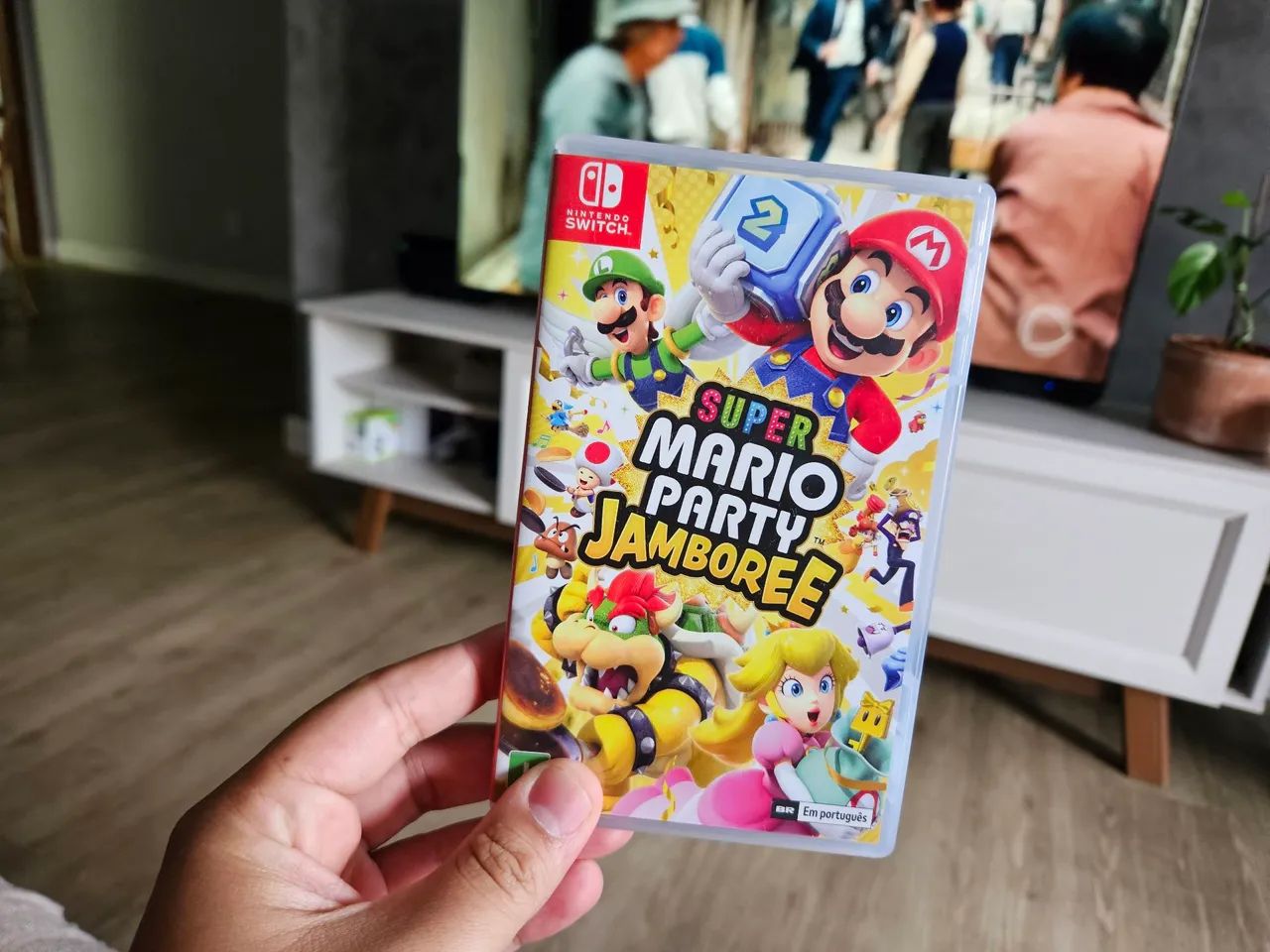 Nintendo Switch 2 com 3 meses de uso e jogos - Foto 6