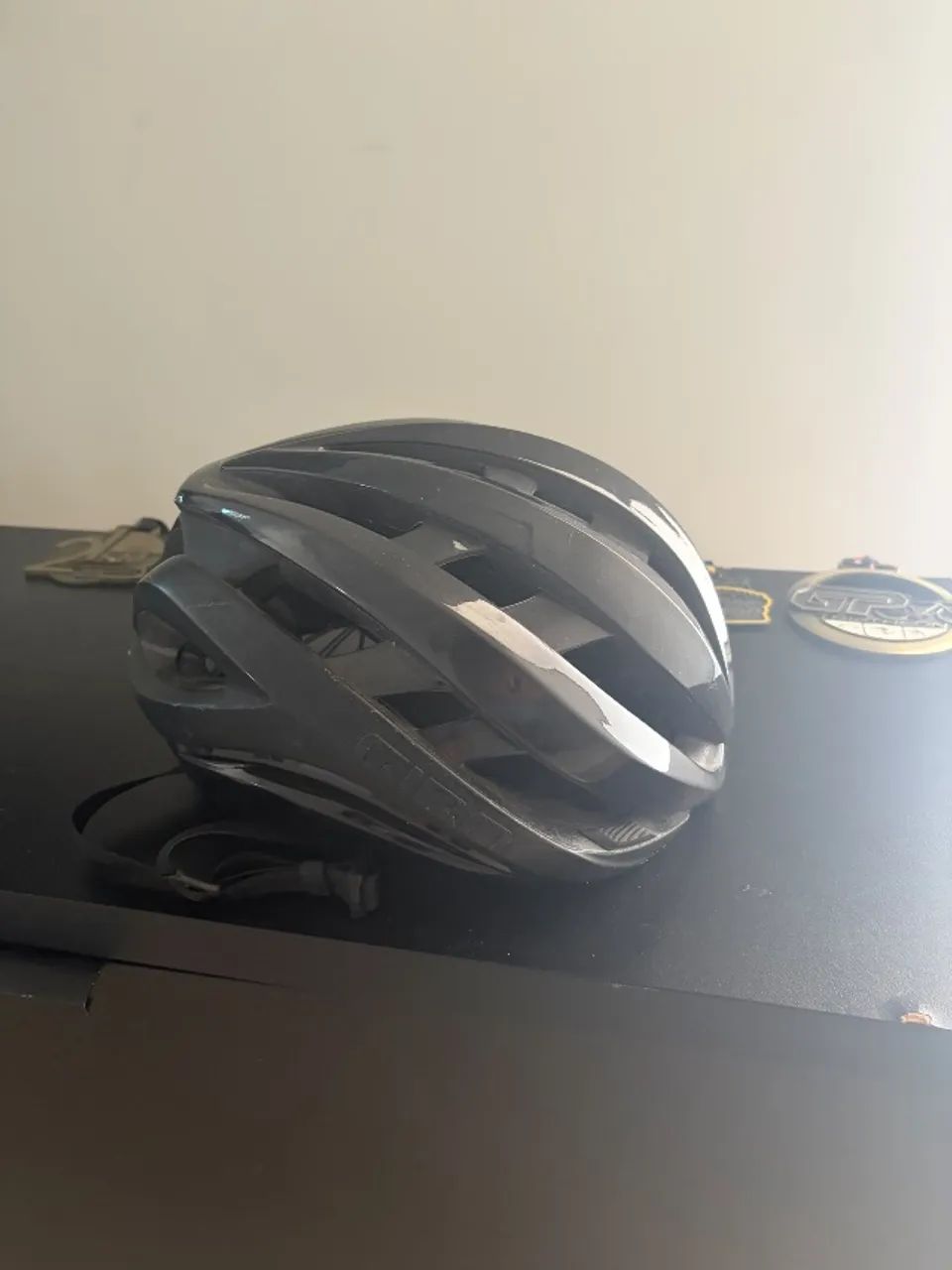 capacete giro