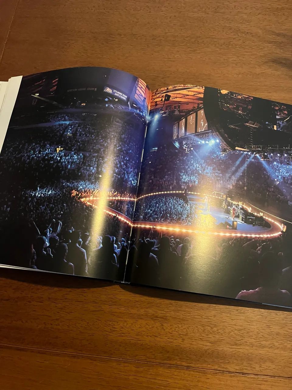 U2 - Livro U2 Show - Foto 4