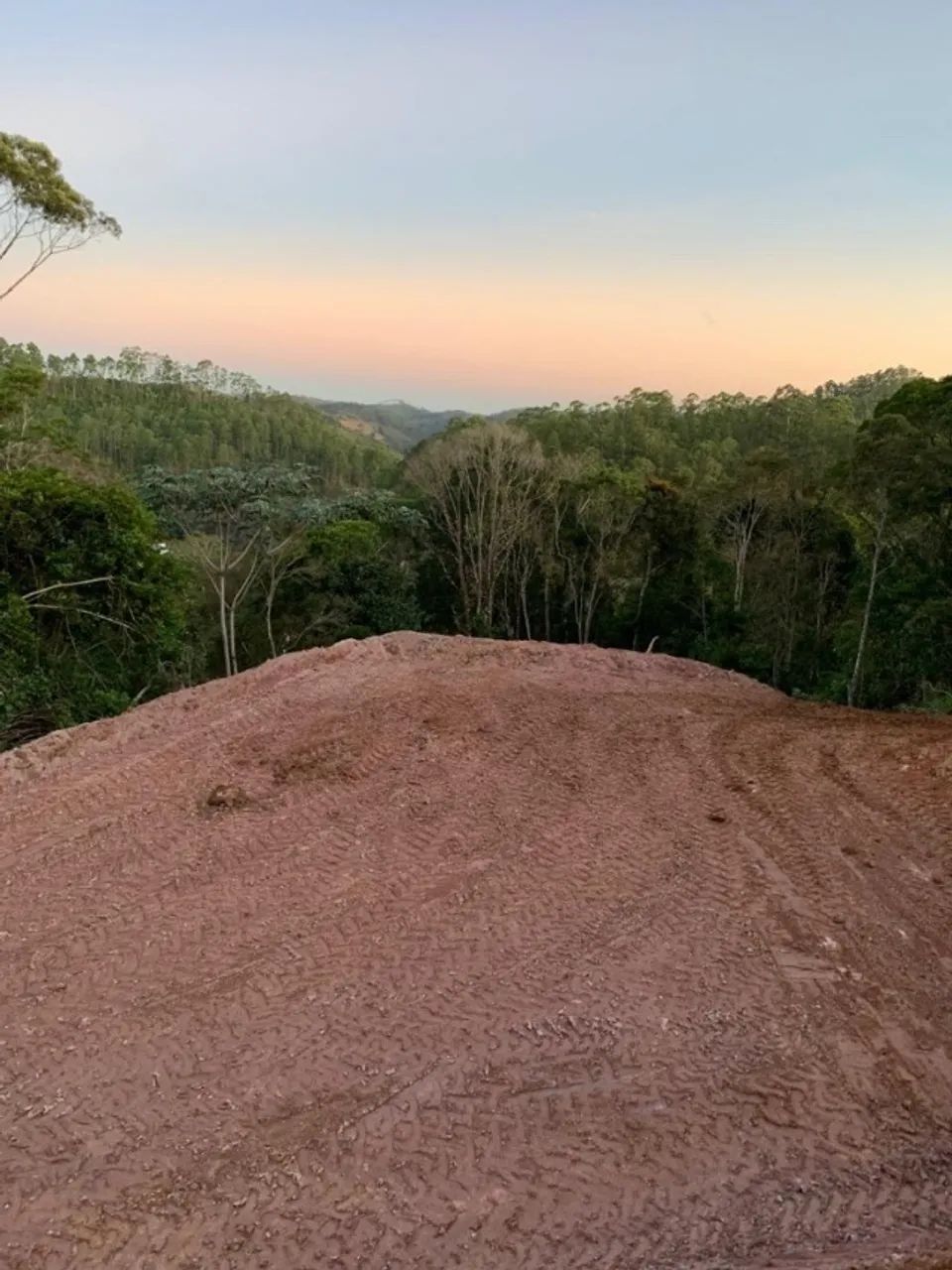 Terreno 3000m2 - Pedra Azul - Região parque do China