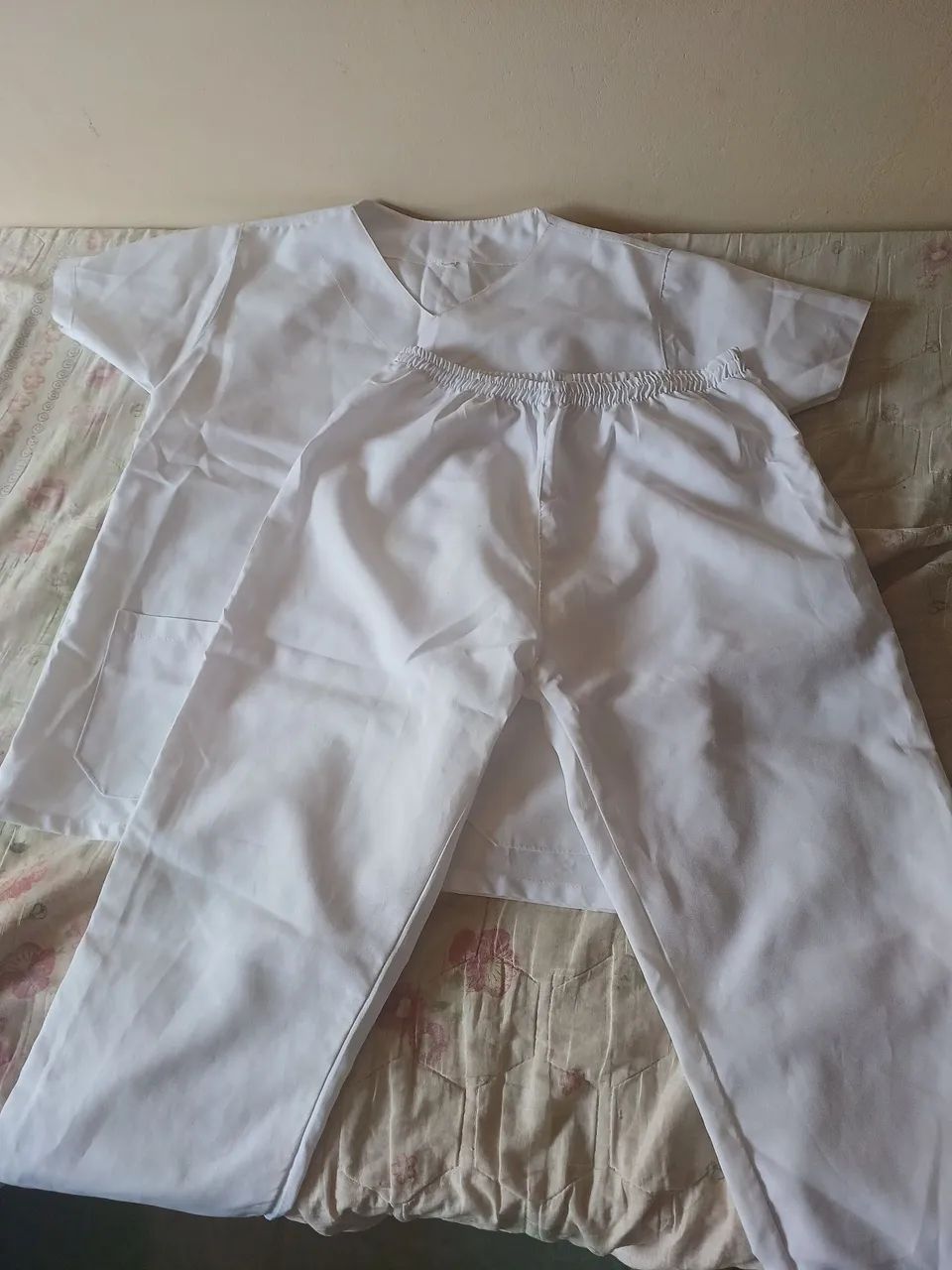 Roupa de saúde 