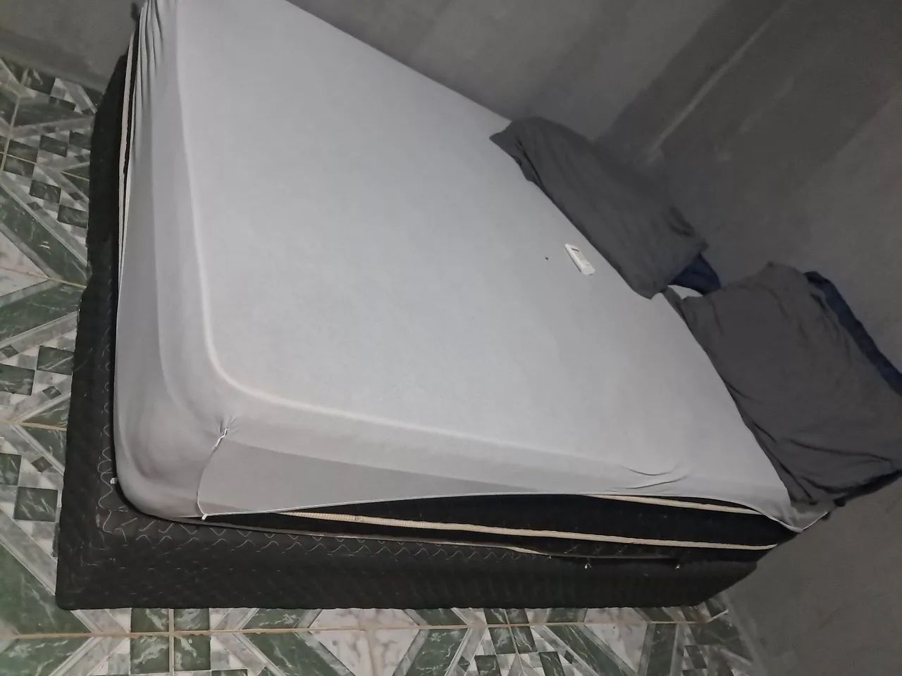 Cama