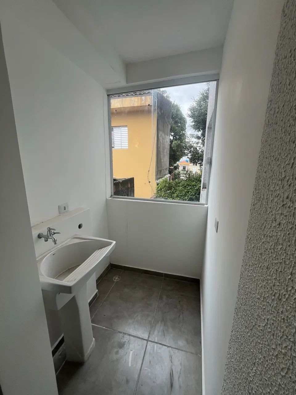 Alugo/Vendo - Apto Novo - Foto 4