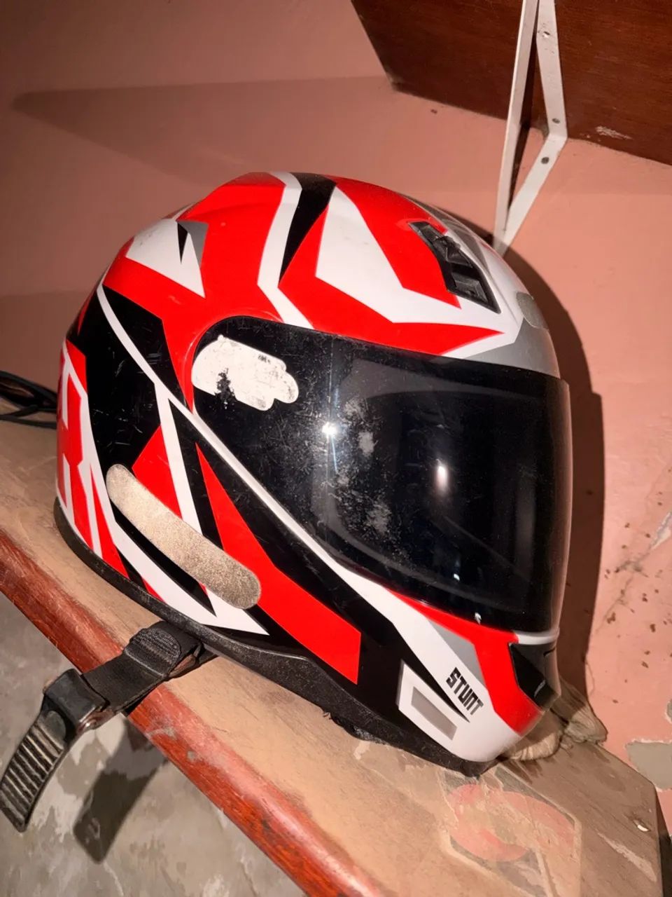 Vende-se capacete 