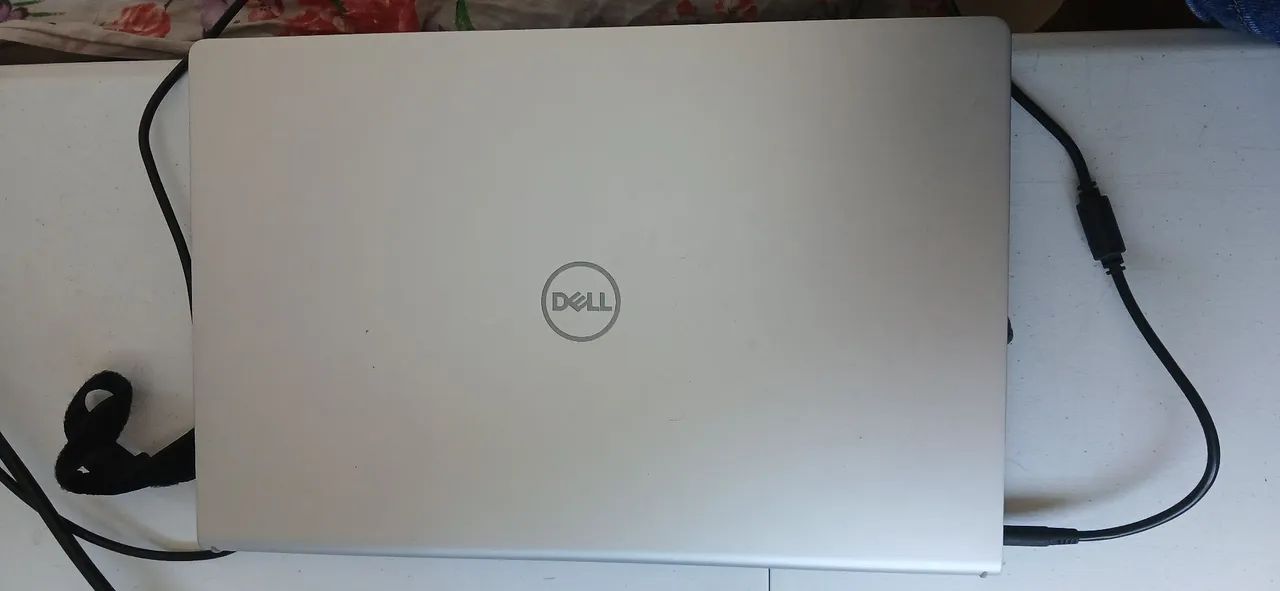 Dell Inspirion 15 3530 Notebook  - Foto 2