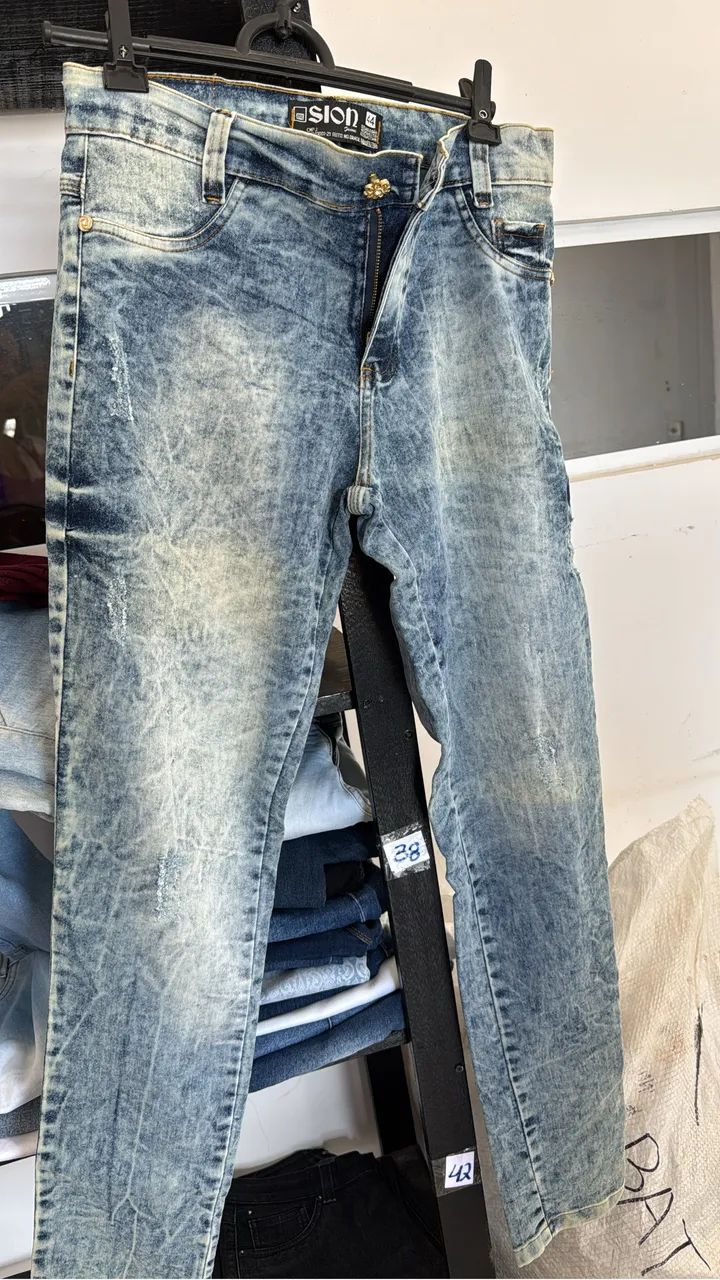 Lote calças jeans marca - Foto 5