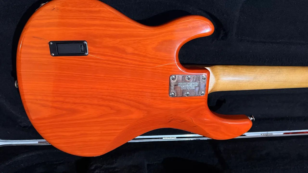 Baixo musicman stingray 5 - Foto 3