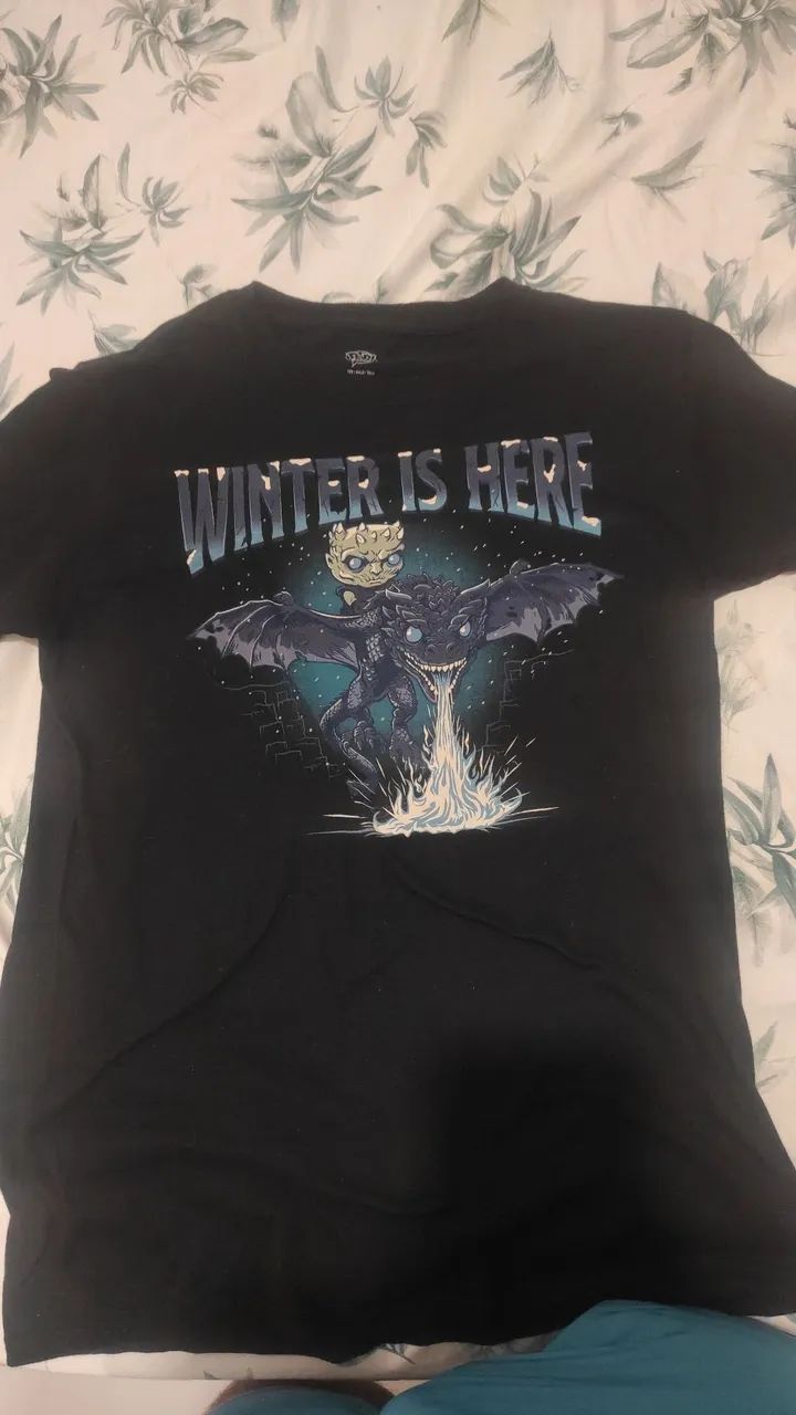 Funko Daenerys e camisa rei da noite - Foto 2