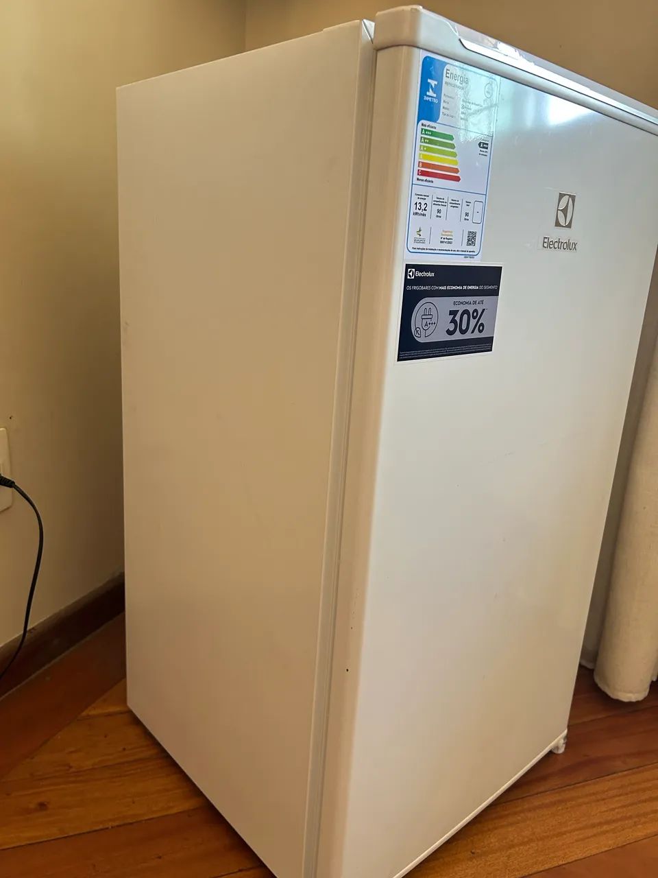 Frigobar Electrolux 90L - Foto 2