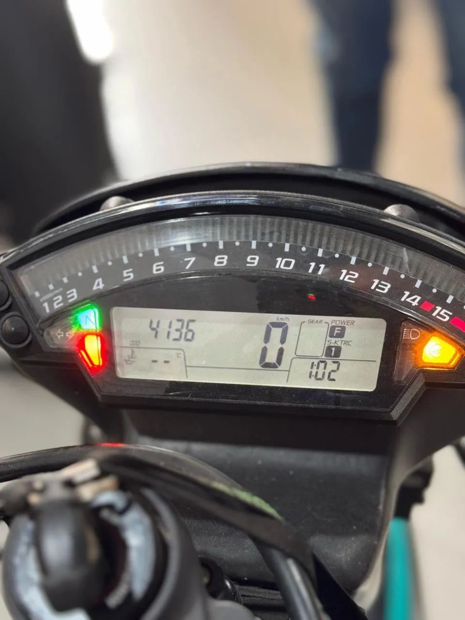 Ninja Zx-10/ Zx-10r 1000cc 2012 - 1535653809 | OLX