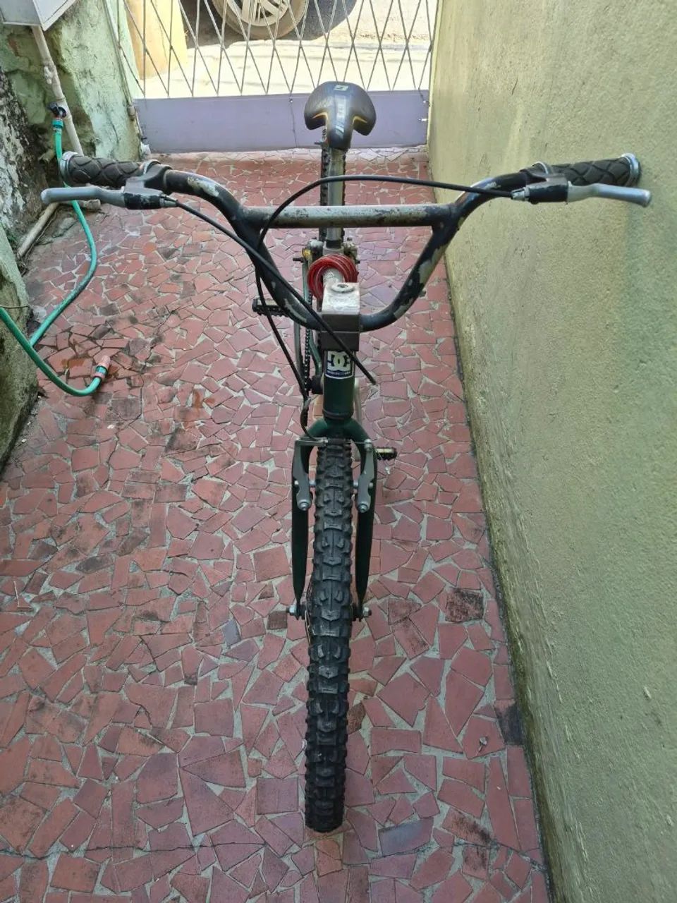Bicicleta semi nova - Foto 5