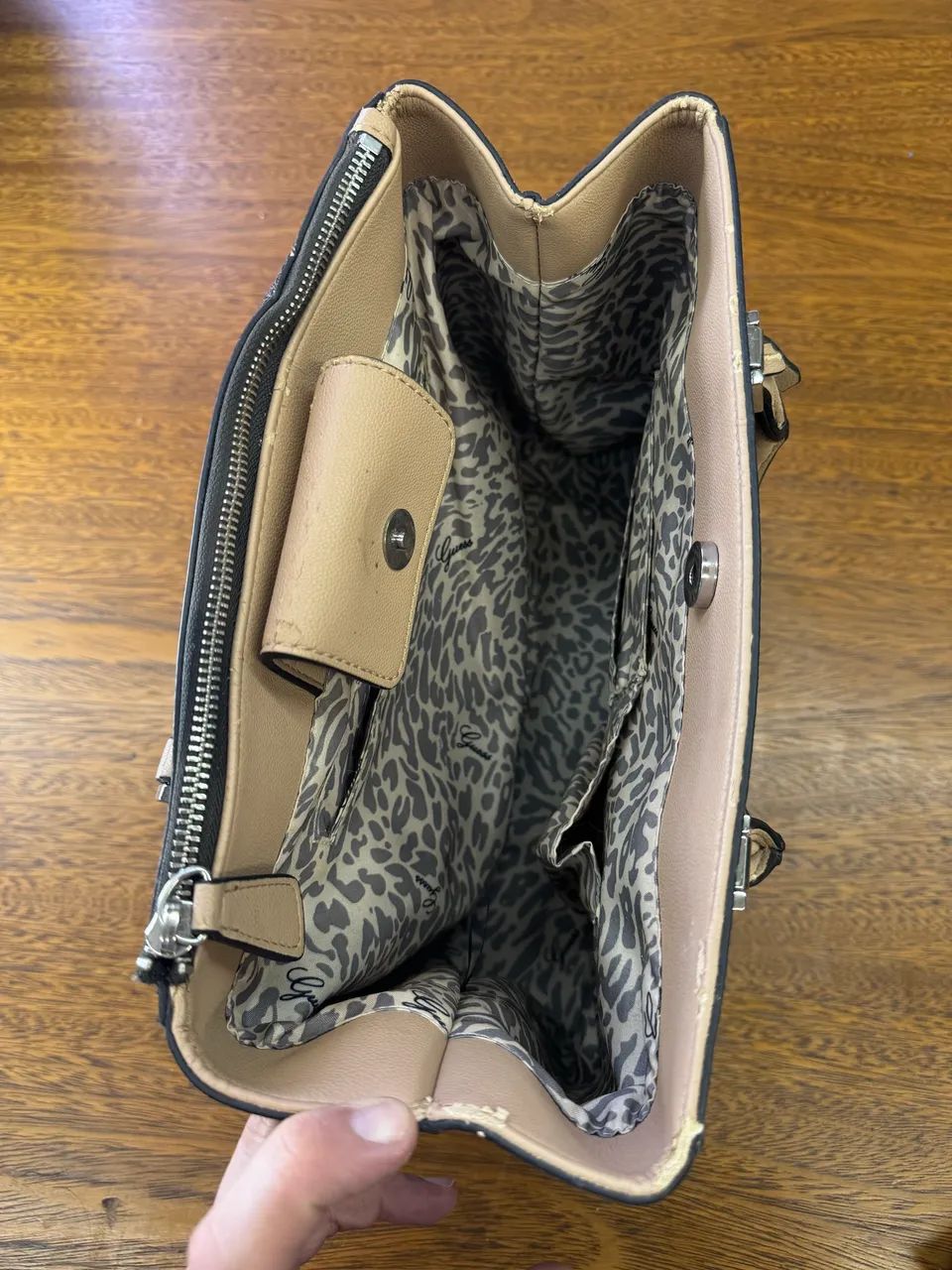 Bolsa Feminina Guess Meridian - Foto 3