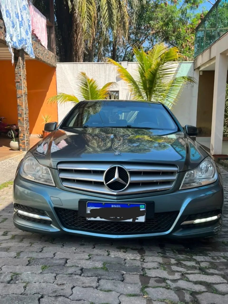 Mercedes-Benz C-180 CGI Classic 1.8 16V 156cv Aut. 2012