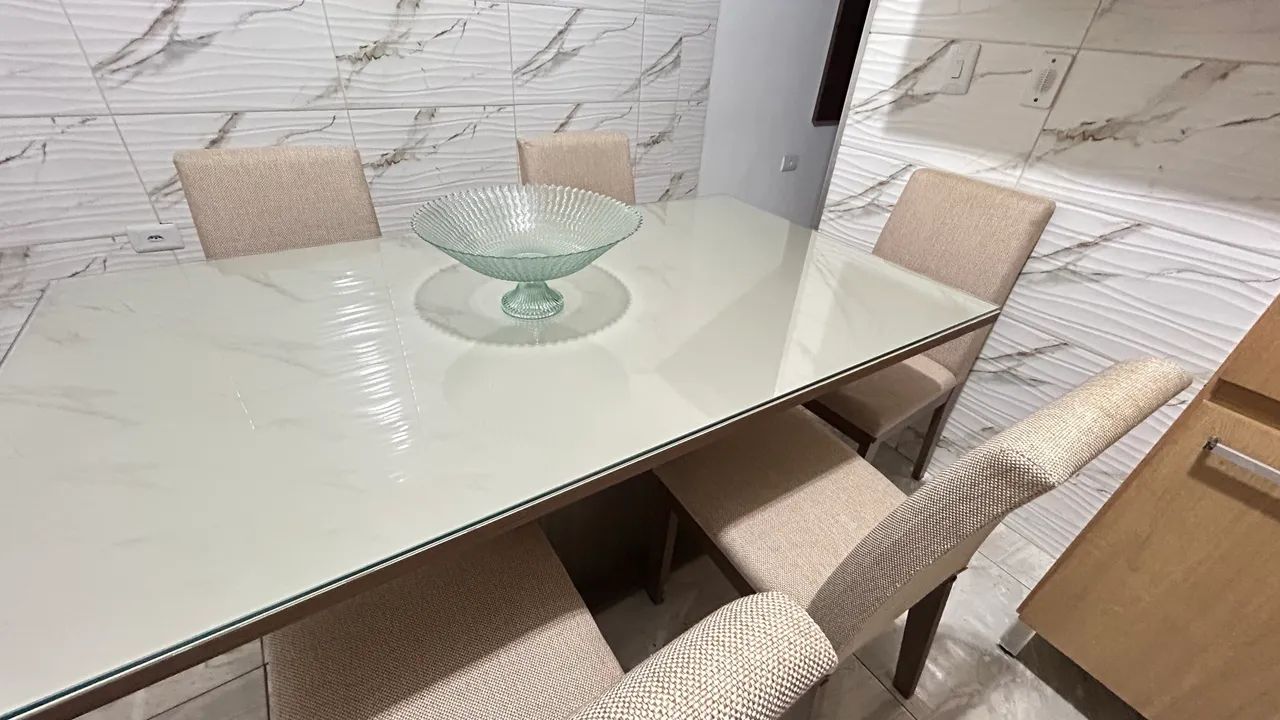 Mesa de Jantar com 6 cadeiras  - Foto 4