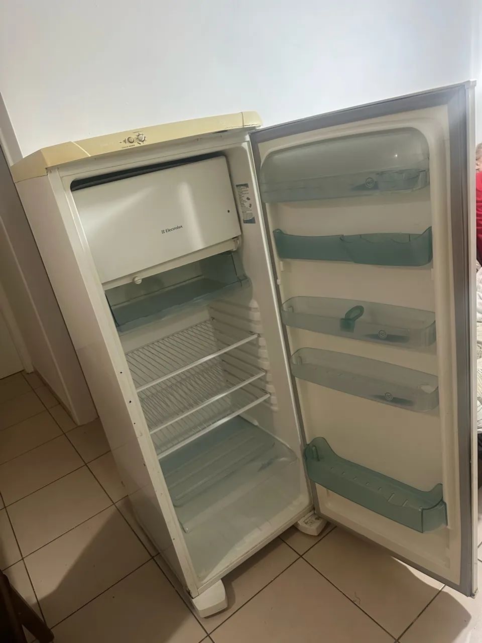 Geladeira Eletrolux - Foto 2