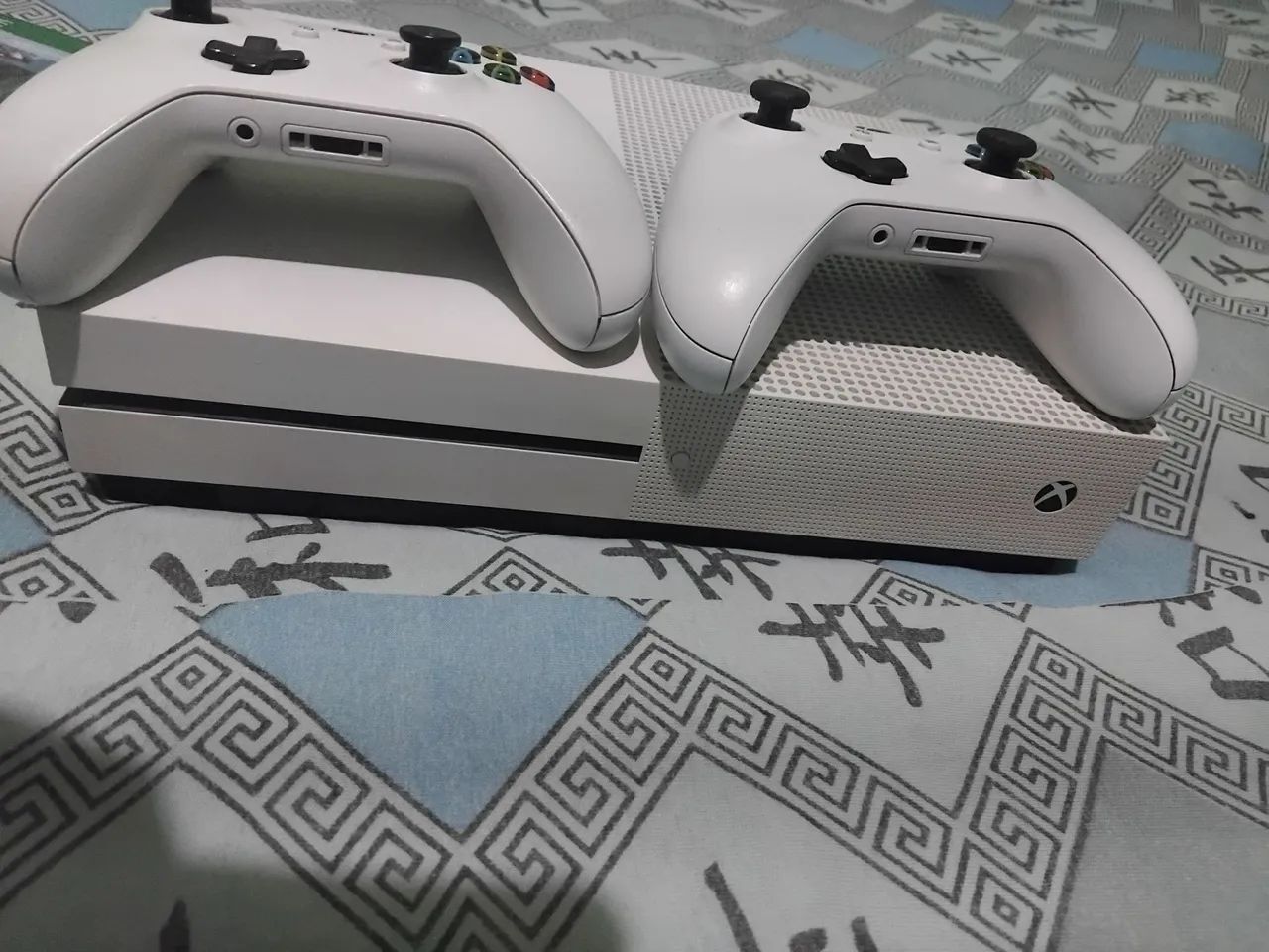 Xbox one 500GB  - Foto 3