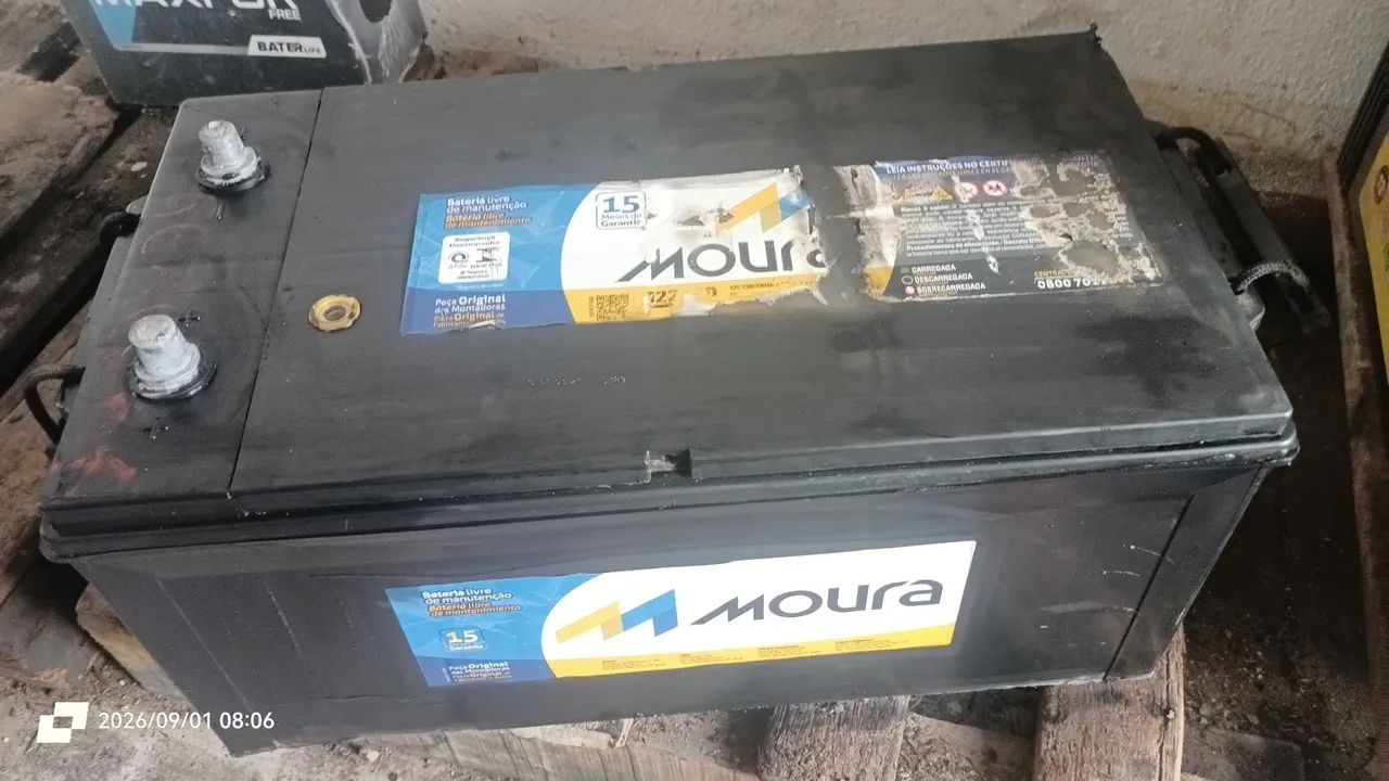 Baterias usadas  - Foto 4