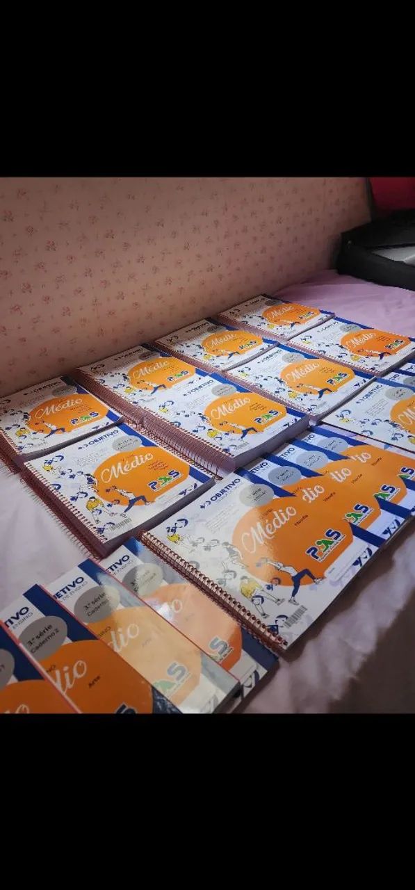 Conjunto de LIVROS do 3° ano do ensino médio do COLÉGIO OBJETIVO  - Foto 2