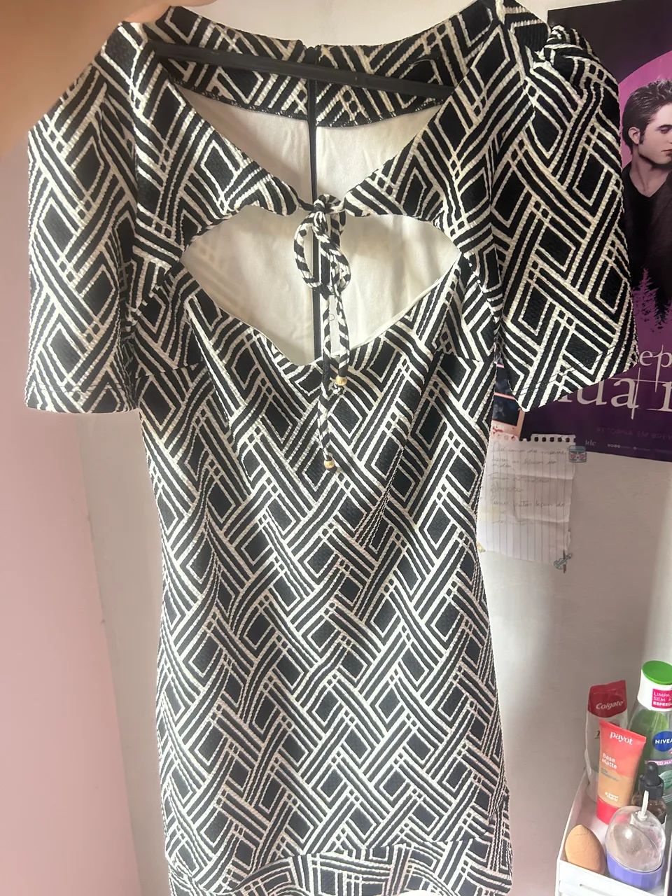 Vestido Preto e Branco.Usado 2 Vezes