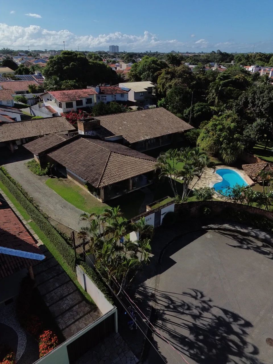 Casa exclusiva no jardim do horto 