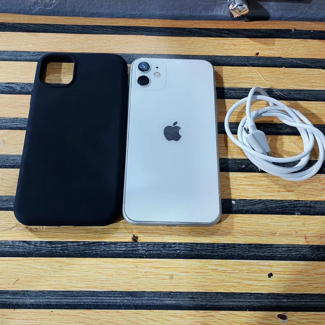 iPhone 11, branco 64GB, sem nenhum risco ou tricado, PODEMOS NEGOCIAR!!! - Foto 4