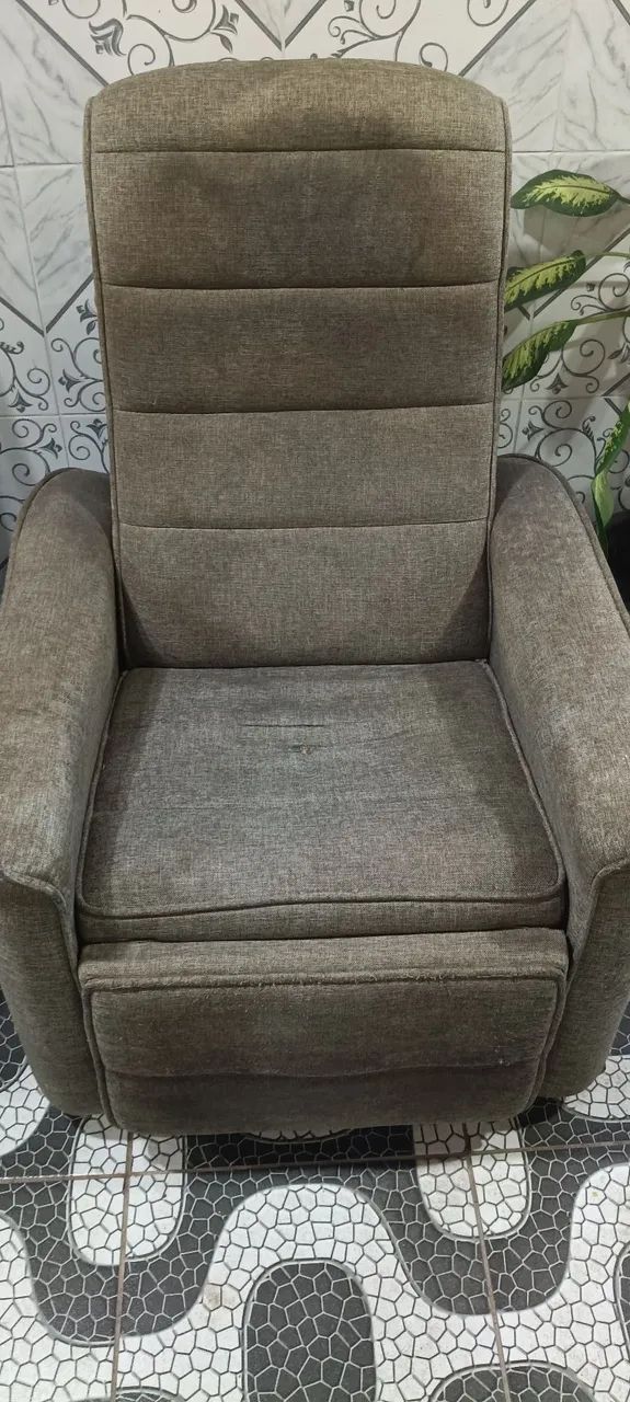 Poltrona do papai usada,mais muito bem conservada  - Foto 5
