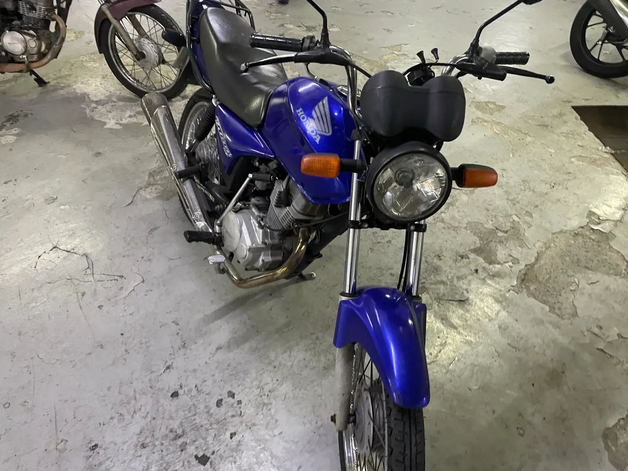 Titan 150 - Foto 2