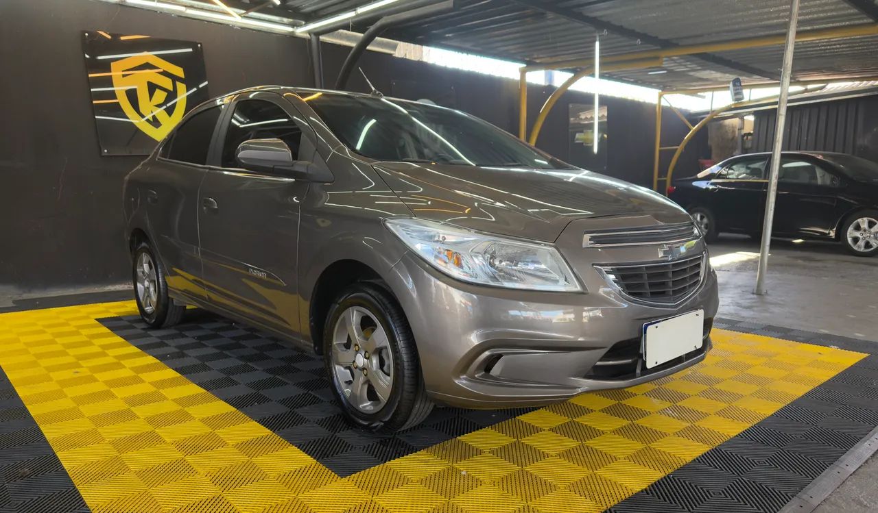 Chevrolet Prisma PRISMA Sed. LT 1.0 8V FlexPower 4p 2014