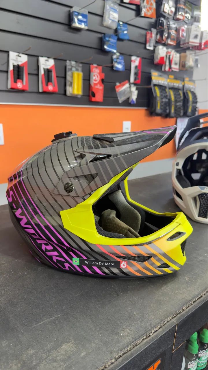 Capacete Specialized Carbono 