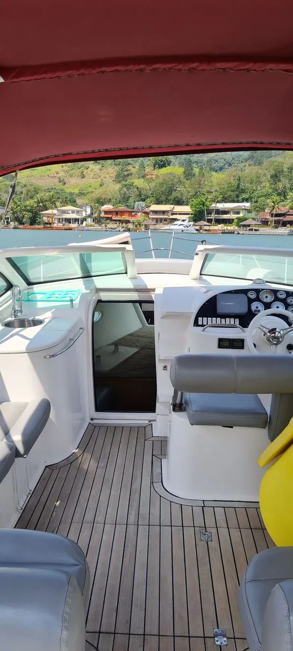 Real 31 Class 2 volvo D3 de 220 hp cada diesel - Foto 6